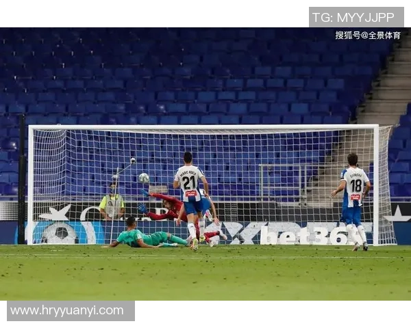 沙尔克04连败降级危机战保级如赴生死战